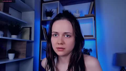 Elis 3 online show from February 28, 12:21 am