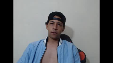 Instagram BelowAbajo online show from May 9, 7:36 am