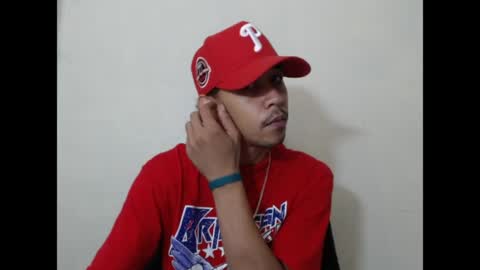 Instagram BelowAbajo online show from May 17, 5:16 am