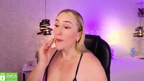 LOREIN online show from March 1, 12:20 pm