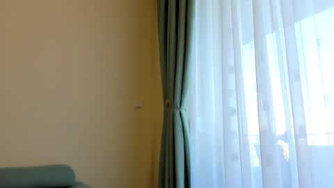 Ela online show from September 22, 7:12 am