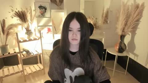 Your sweet girl online show from November 7, 7:49 pm