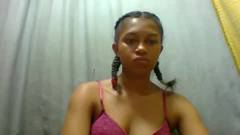 elaliealdy online show from March 27, 7:36 am