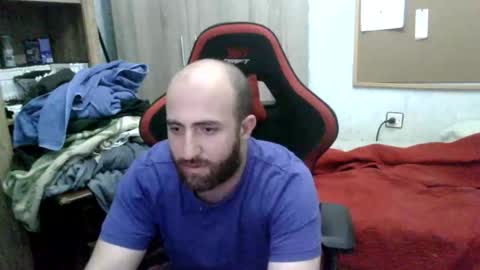 elamordeyuli online show from April 18, 9:15 pm