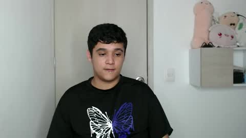 Snapshot of elandor__79876 chatting on October 22, 10:51 am elandor online show from October 22, 10:51 am