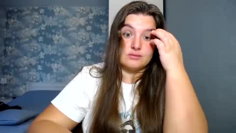 Elanis online show from January 15, 11:41 am