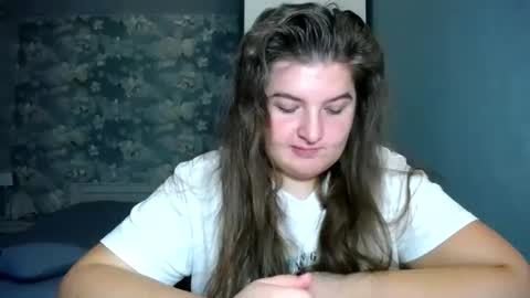 Elanis online show from November 5, 1:13 pm