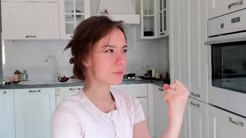 ELA 3 online show from August 7, 6:44 am
