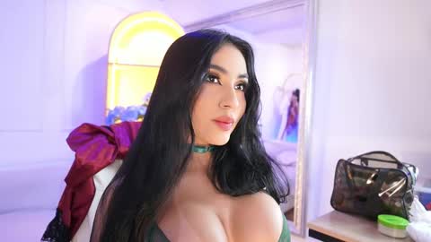 Elasummeer online show from February 6, 7:05 pm