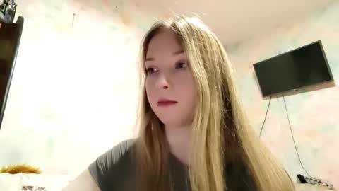 MIa online show from February 24, 1:58 pm