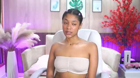 Electra Jones online show from December 5, 12:03 pm