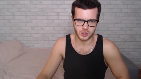 Alex online show from October 20, 5:40 pm