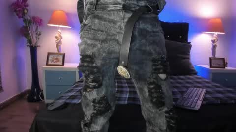 Elegant online show from January 7, 2:42 am