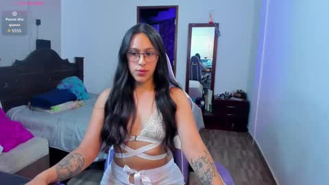 Snapshot of elektra_miller18 chatting on September 13, 2:47 am Elektra online show from September 13, 2:47 am