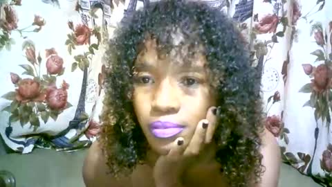 elenah013 online show from September 22, 6:28 am