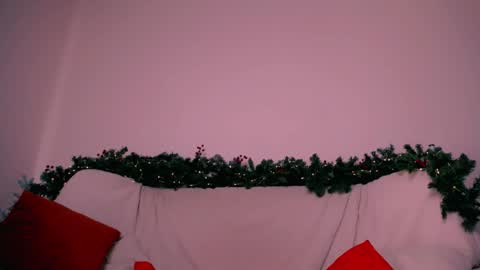 elenamonroe_ online show from December 14, 4:30 am