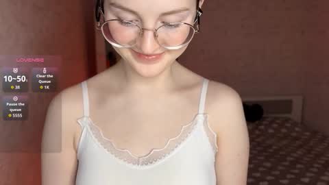 Annie PVT IS OPEN online show from February 7, 9:51 pm