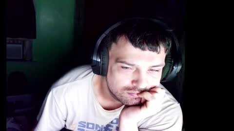 elephantrunkman online show from April 7, 8:49 am