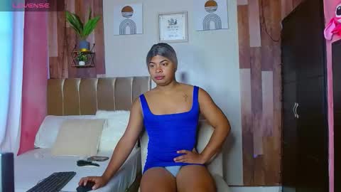 eletrabrowns online show from June 11, 11:52 am