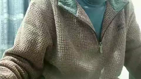 elfyonee online show from February 8, 7:38 pm