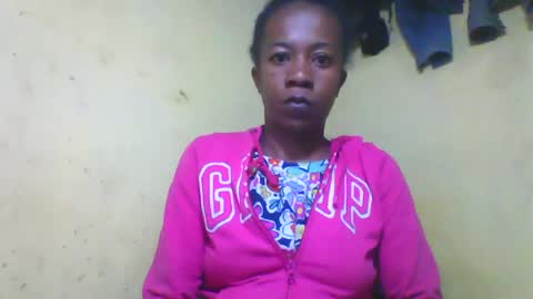 elhuithe05 online show from August 2, 10:55 pm