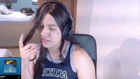 eli666uwu online show from October 2, 6:17 pm