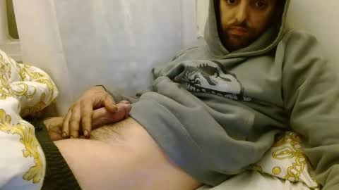 eli online show from December 16, 8:37 pm