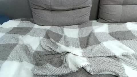 ElioGray30 online show from May 13, 12:31 am