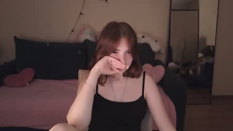 Elis bb online show from June 10, 8:18 pm