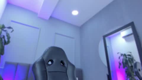 Elisa online show from September 14, 8:54 pm