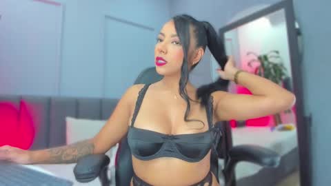 Elisa online show from September 23, 8:48 pm