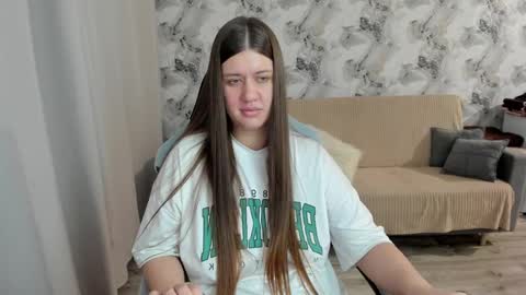 Aletta Oushen online show from October 17, 2:10 pm