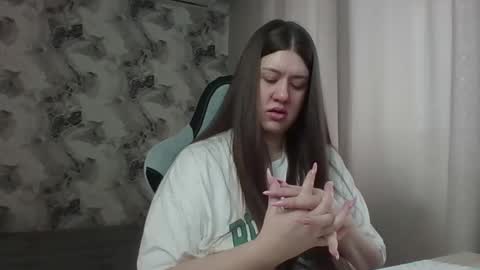 Aletta Oushen online show from February 11, 8:51 am