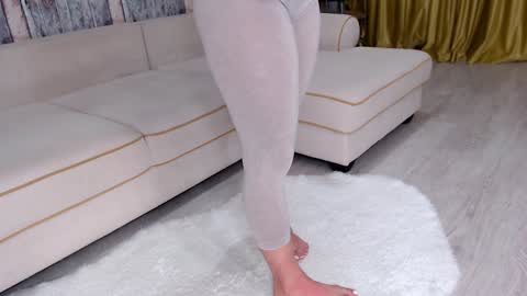 elisabeth_jason online show from October 2, 4:55 am