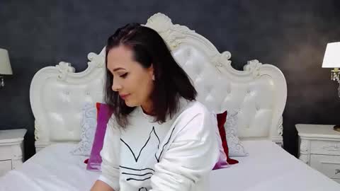 Krissy online show from February 2, 9:05 am