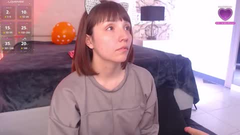 Eliza online show from October 17, 8:35 pm