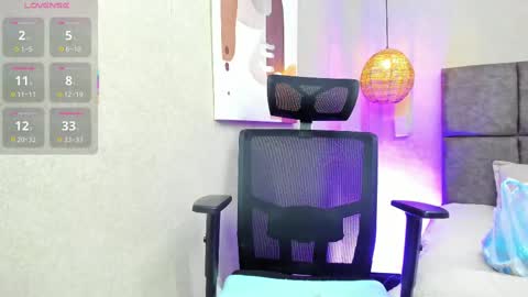 elizabeth online show from October 6, 6:59 pm