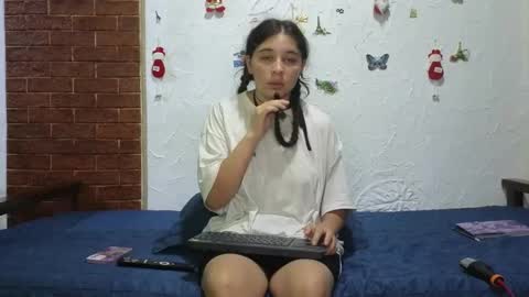 elizabeth online show from December 30, 4:20 am