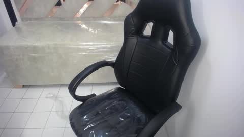 Elizabeth online show from March 2, 12:45 pm