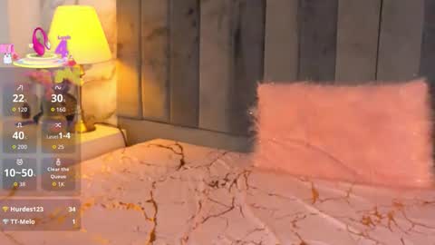 elizabth online show from November 23, 2:04 pm