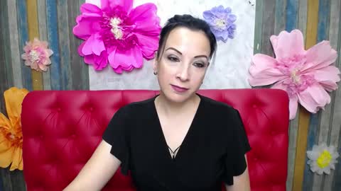 ElizabethSho online show from September 16, 5:49 pm
