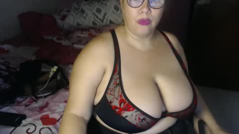 Elizabeth online show from October 5, 6:04 pm