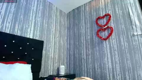 Elizabetth Roman  online show from May 26, 3:51 pm
