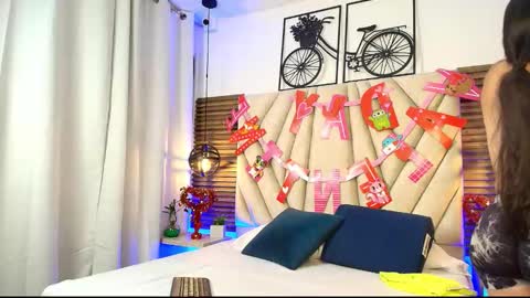 Eliza online show from September 17, 11:35 am