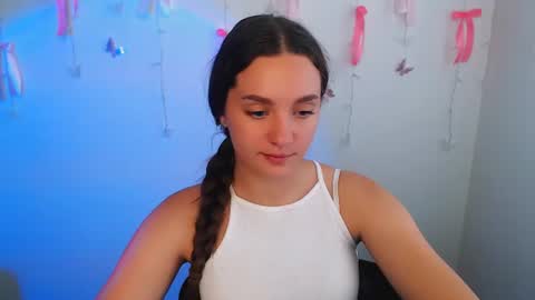 elizsun online show from July 24, 9:28 am