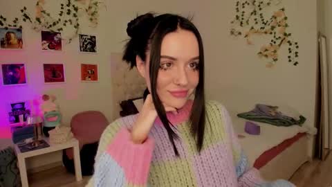 ELLA online show from November 5, 10:39 am