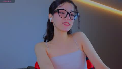 Snapshot of ella_hayes chatting on December 3, 10:34 pm Ella NEXT STREAM 1TH DECEMBER 1200 - 0800 AM AT MOSCOW TIME online show from December 3, 10:34 pm