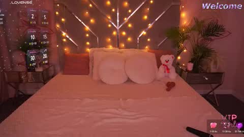 Ella online show from February 11, 11:19 pm