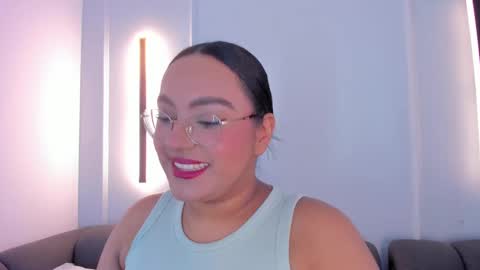 Ella online show from November 8, 12:08 pm