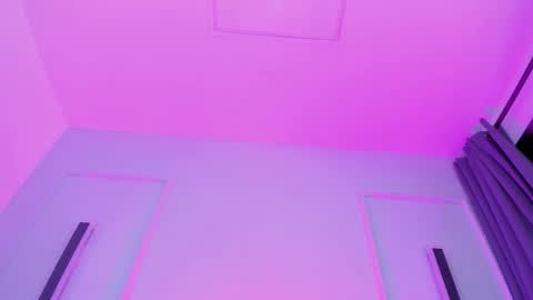 Ella online show from November 22, 12:03 pm